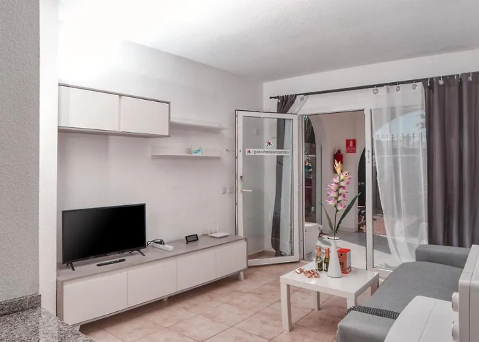Apartamento Eva Vacation Pool & Relax *