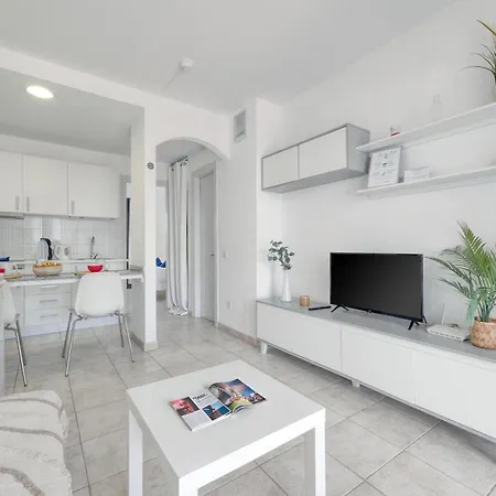 Eva Vacation Pool & Relax Apartment