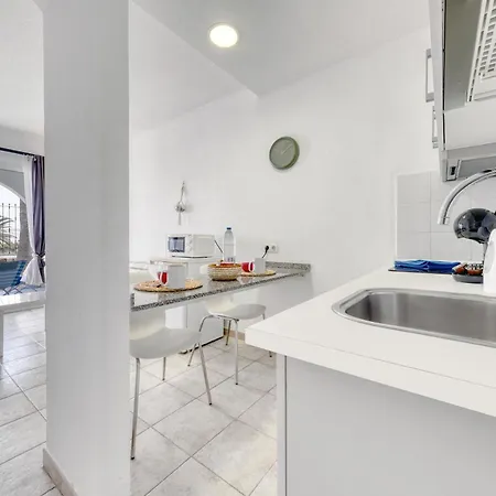 Eva Vacation Pool & Relax Apartment Puerto del Carmen (Lanzarote)